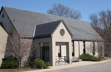 The outside of Congregation Shaaray Tefila in Newton